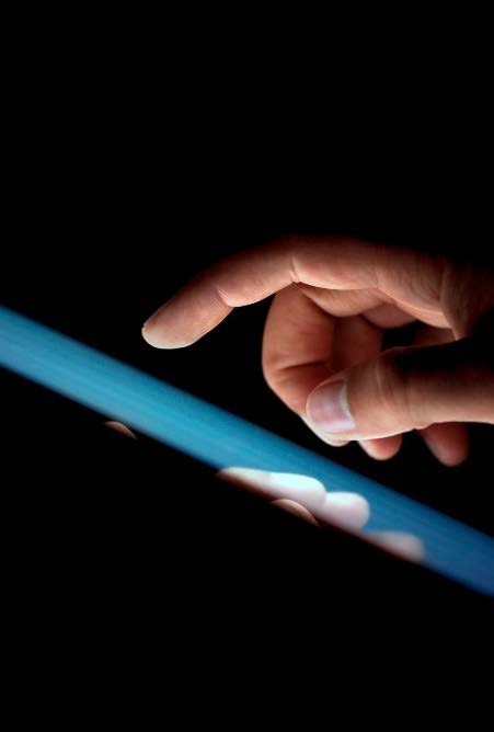Consulta de reportes en una tableta